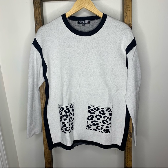 Picadilly Animal Pocket Sweater Top - Picture 1 of 6